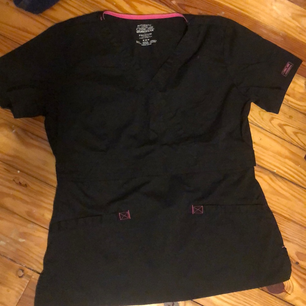 Cherokee black scrub top medium